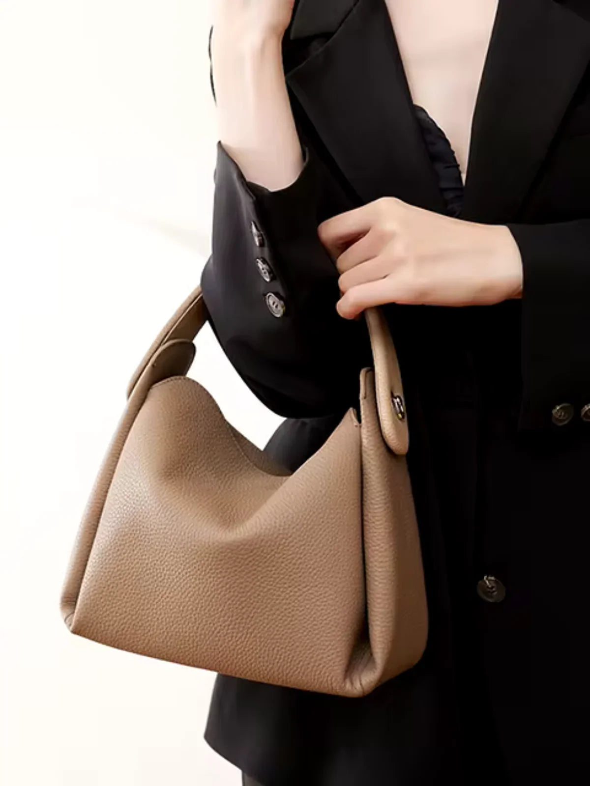 Luxe Loop Bag - LA FEMME WANDERER