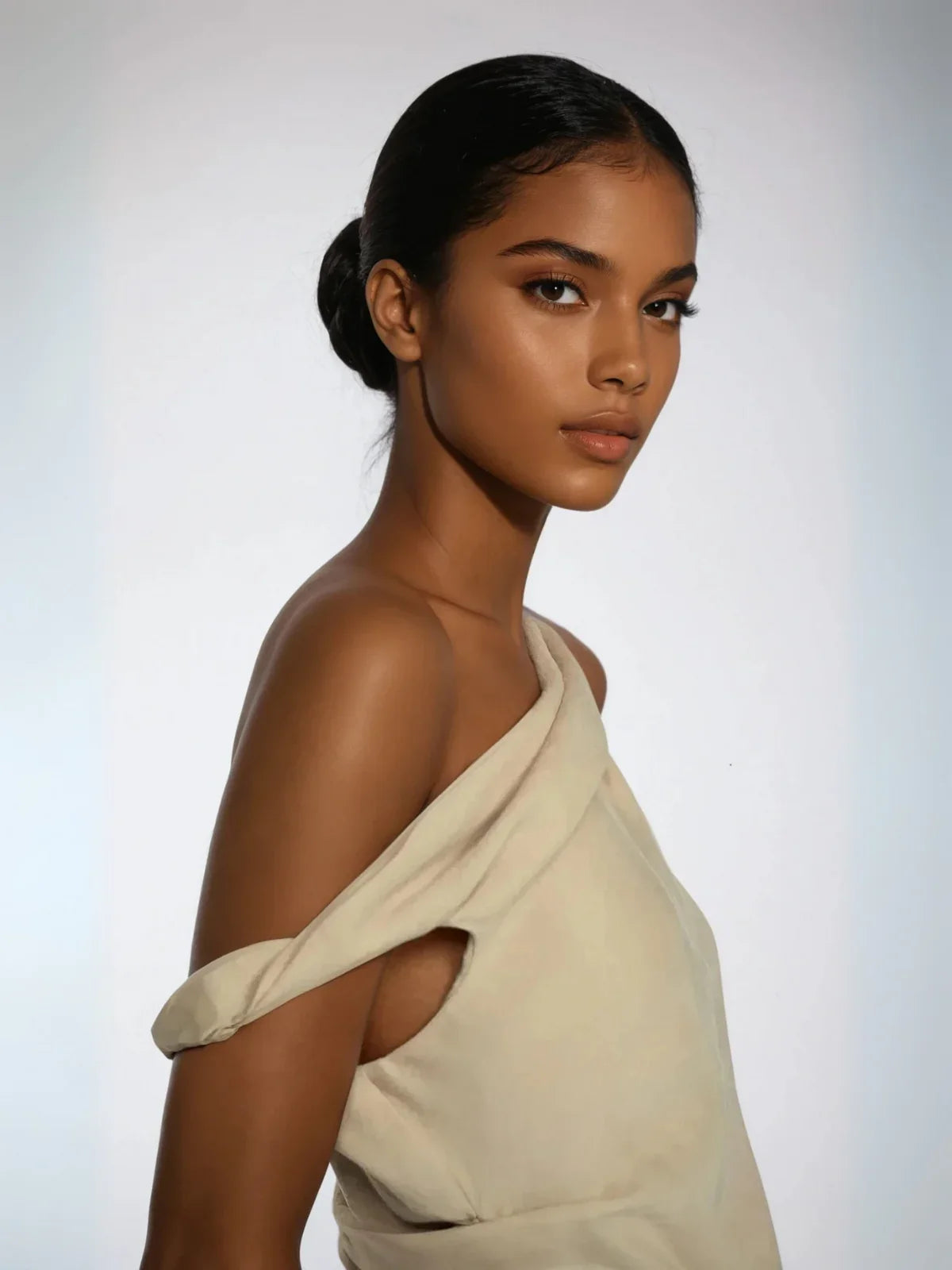 Minimal Grace Asymmetrical Blouse - LA FEMME WANDERER