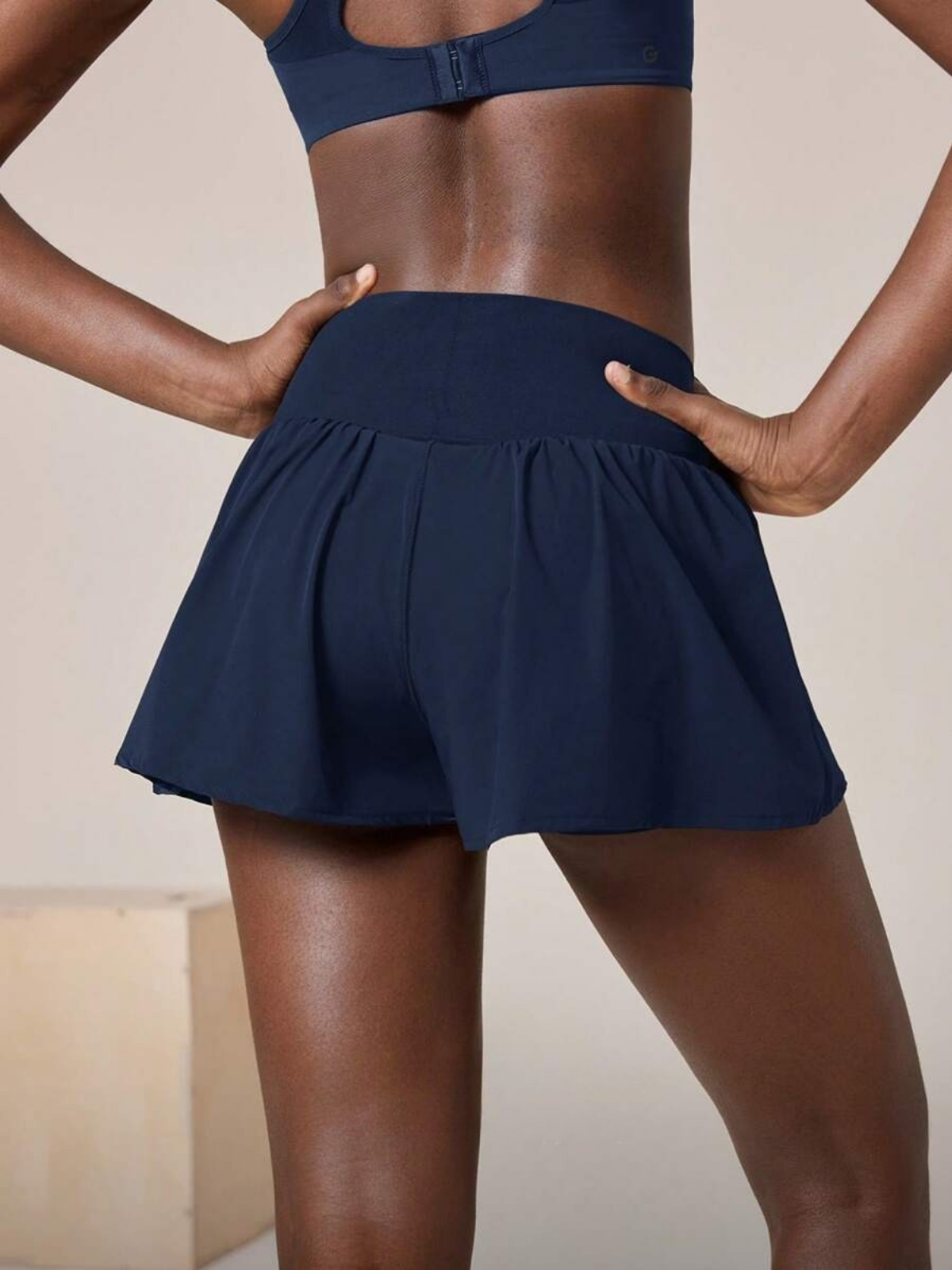 Pantaloncini da corsa antisudore con tasche a vita media e asciugatura rapida