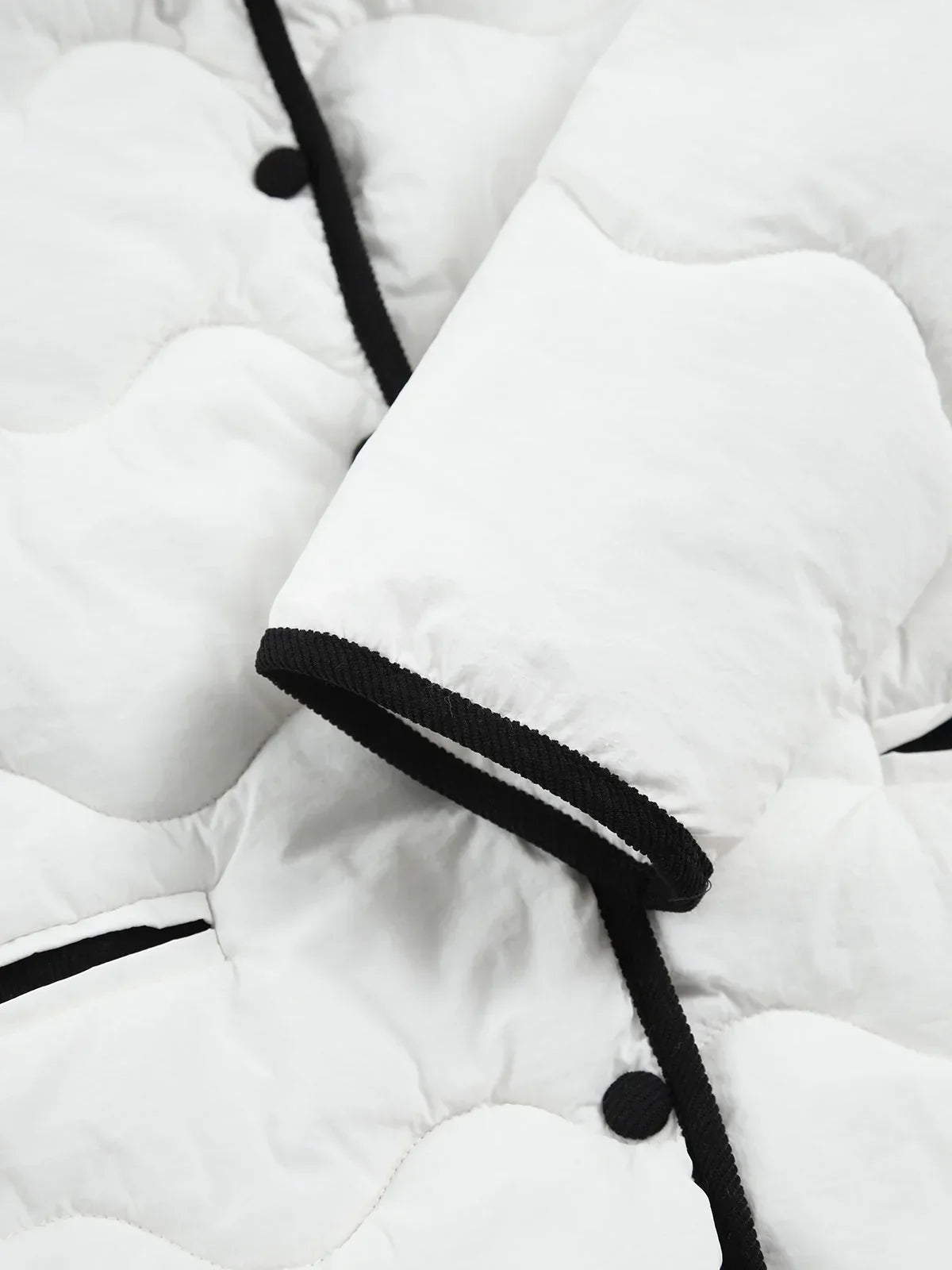 Contrast Trim Quilted Puffer Coat - LA FEMME WANDERER