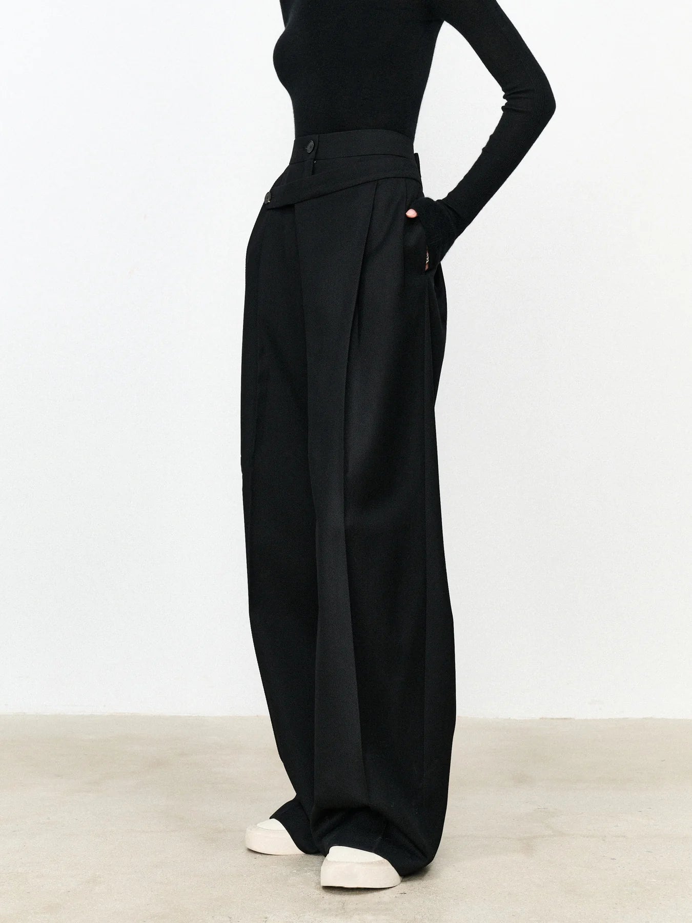 Asymmetric Layer Button Straight Leg Dress Pants - LA FEMME WANDERER
