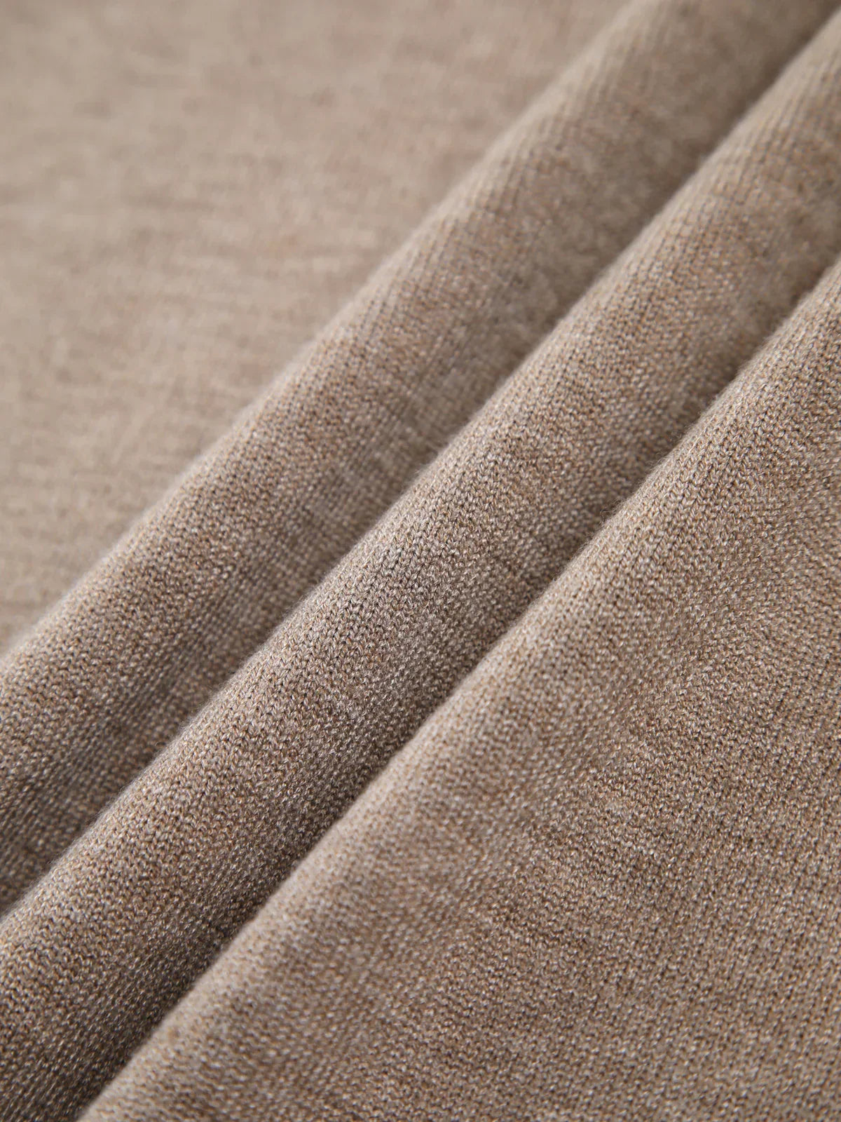 Leisure Collared Pullover Sweater - LA FEMME WANDERER