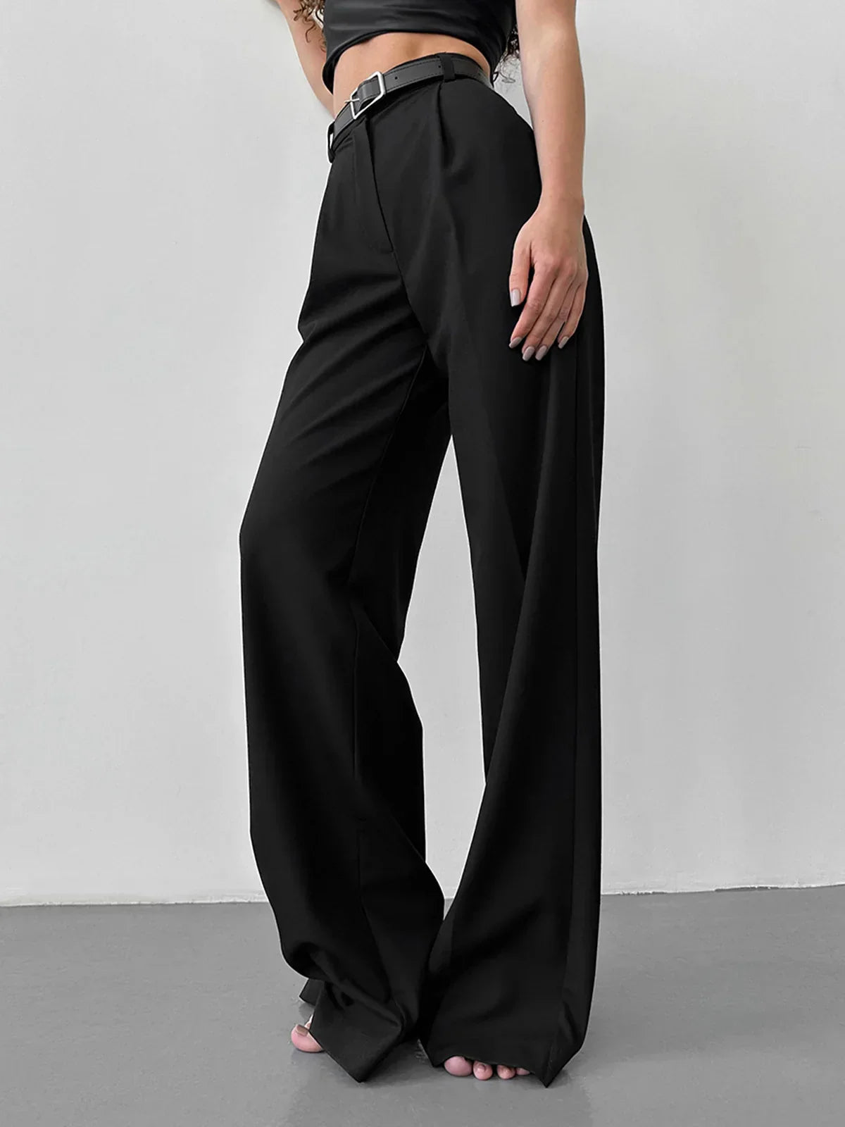 High-Waist Wide Leg Black Pants - LA FEMME WANDERER