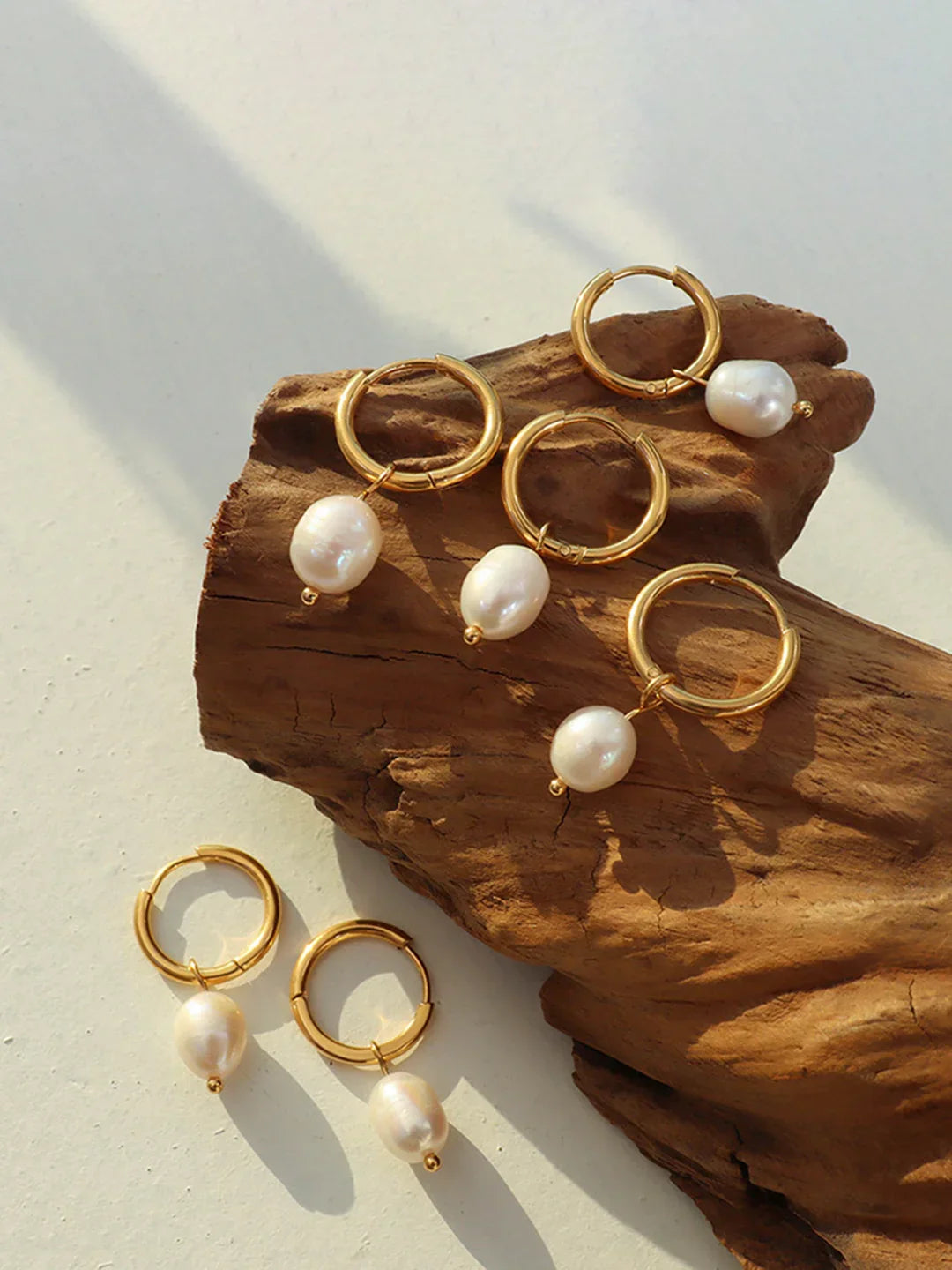 Always Chic Hoop-Ring Pearl Drop Earrings - LA FEMME WANDERER