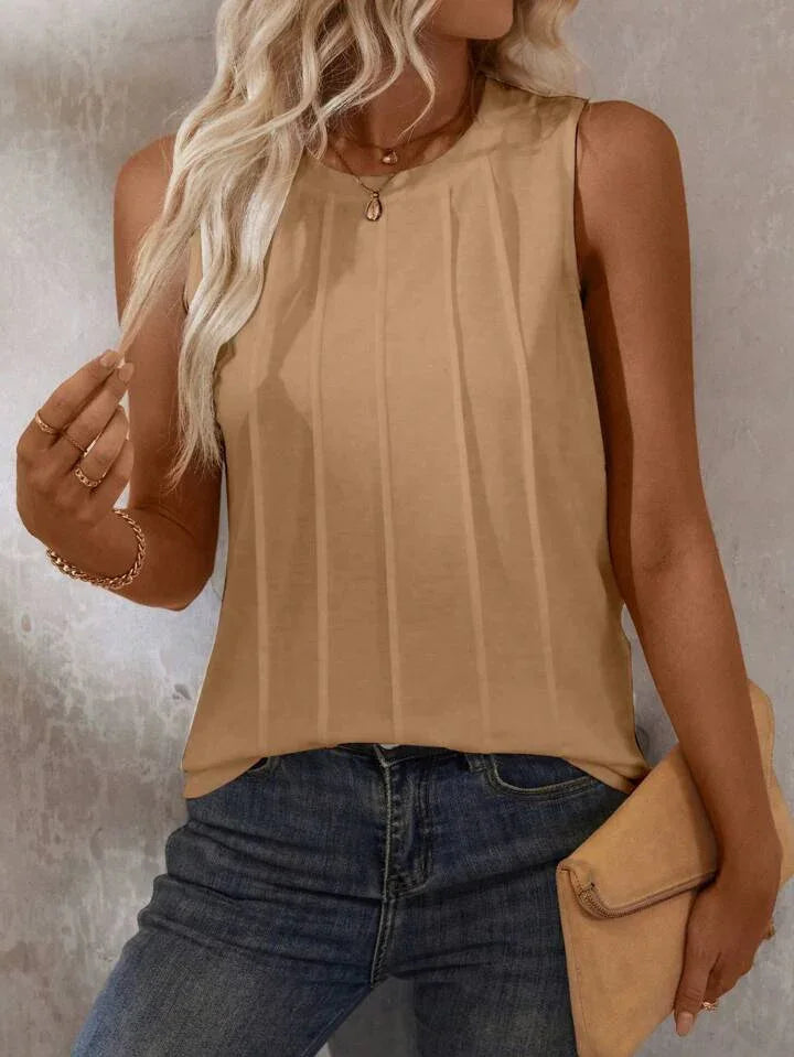 Solid Color Round-Neck Pleated Casual Tank Top - LA FEMME WANDERER