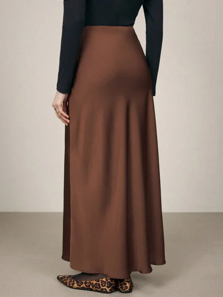 Minimalist Satin Slip Skirt - LA FEMME WANDERER