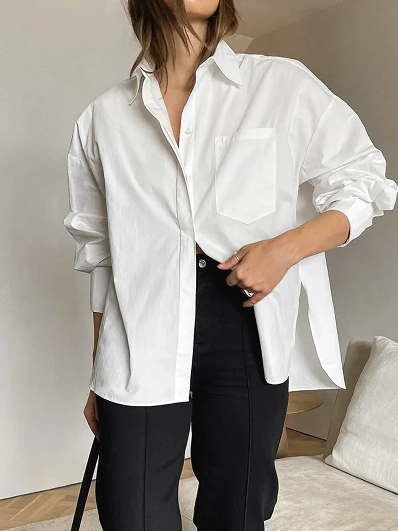 Camicia minimalista abbottonata di media lunghezza